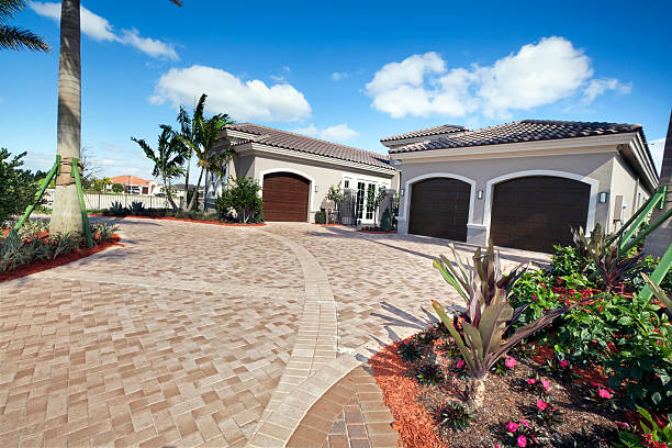 Best Driveway Paving Contractor  in Pleasant Hills, PA